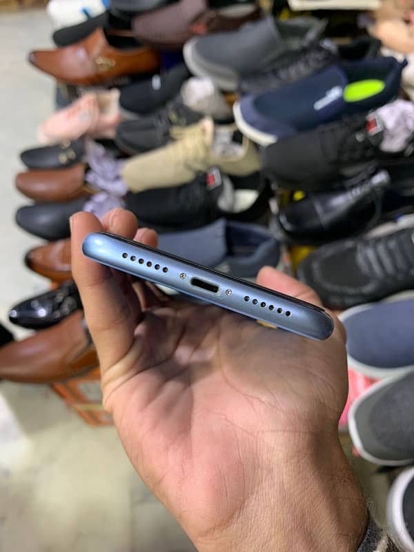 iPhone XR Jv 5