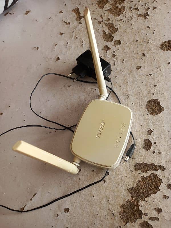 tenda router 3