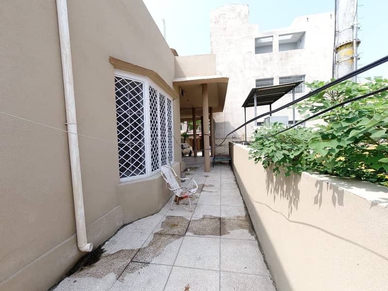 30 Marla House For Sale In Investor Rate Defence Road 23