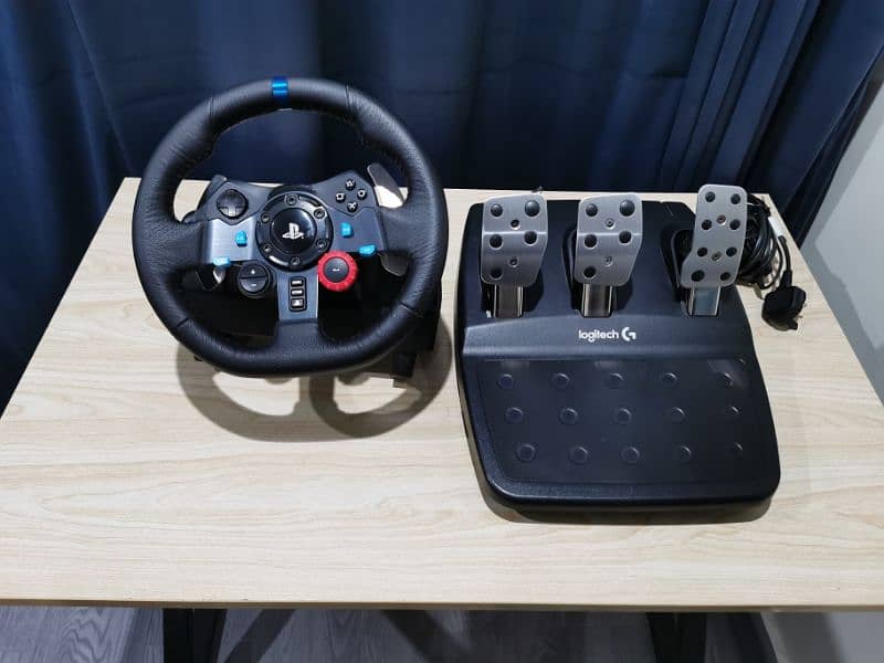 logitech g 29 steering wheel 1