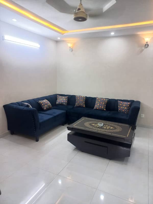 1 BEDROOM FURNISHED APARTMENT IS AVAILABLE FOR RENT IN BAHRIA TOWN 3