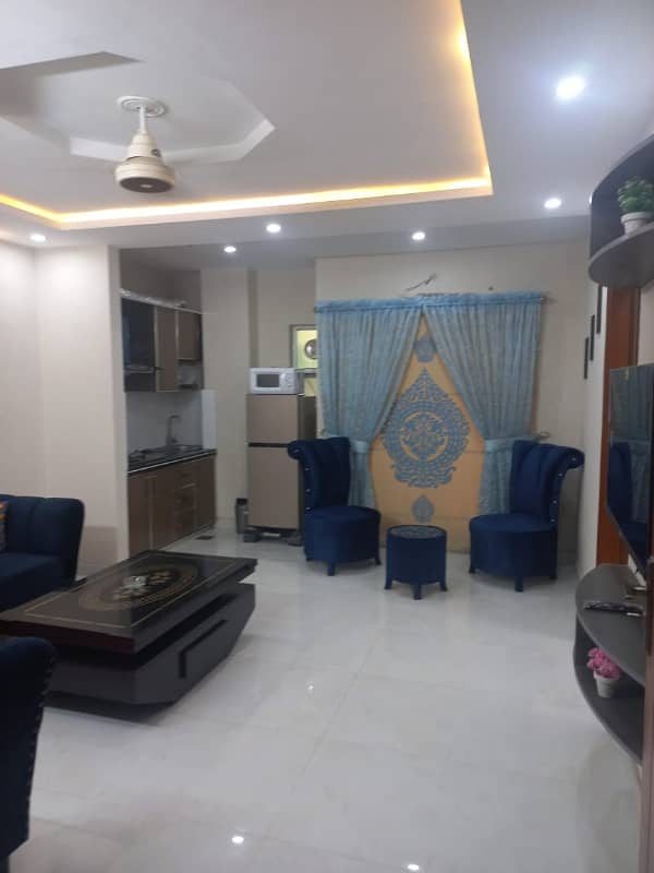 1 BEDROOM FURNISHED APARTMENT IS AVAILABLE FOR RENT IN BAHRIA TOWN 7