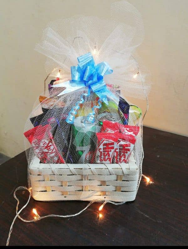 Birthday & Anniversary Gift Box Chocolate Basket   03008010073 14