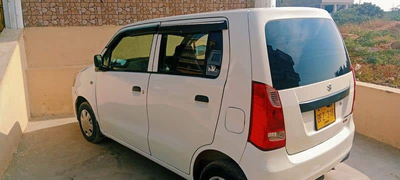 Suzuki Wagon R 2016 1