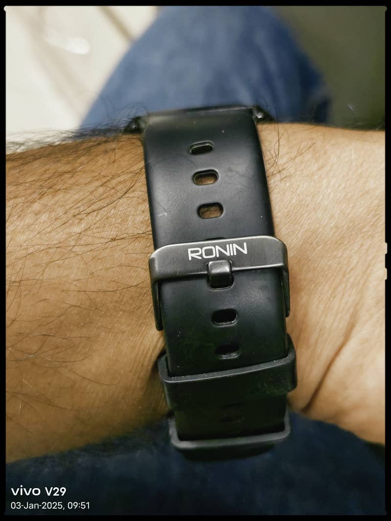 Ronin R-04 Smart Watch 1