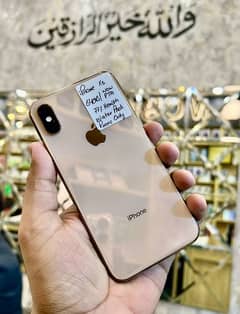 iphone xs gold 64gb factory unlock. waterpack