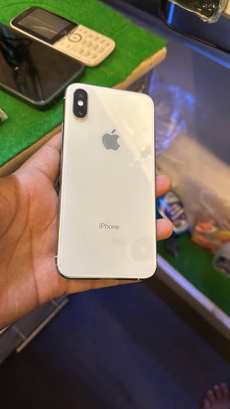 Iphone xs 64GB PTA APPROVED 0