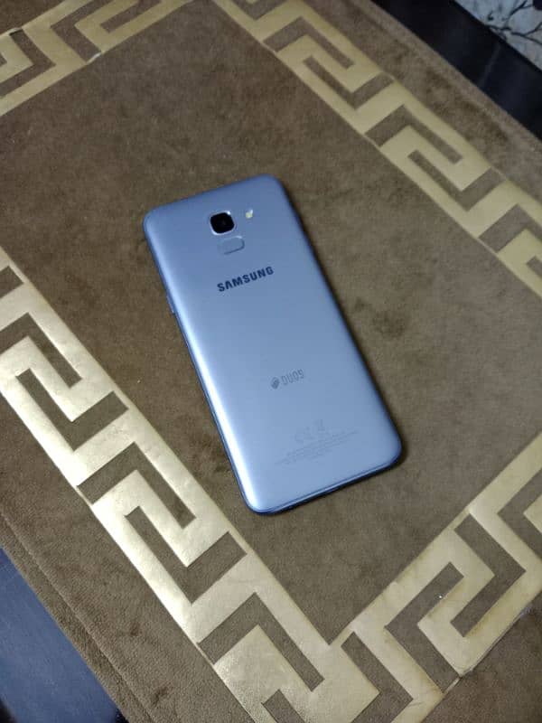 Great condition Samsung J6 3/32 1st owner 2