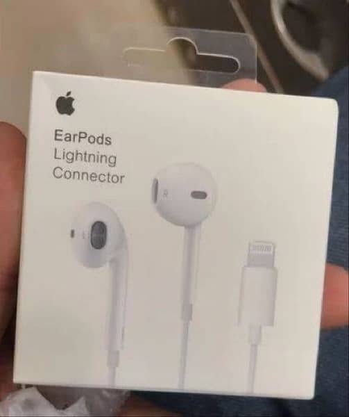 Apple Original EarPods with Lightning Connector (100% Genuine) 0