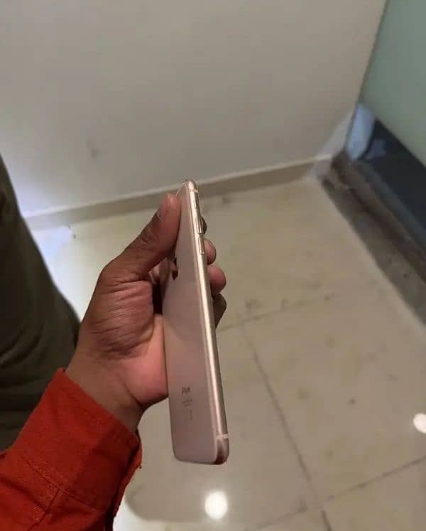 iphone 8plus pta proved 5