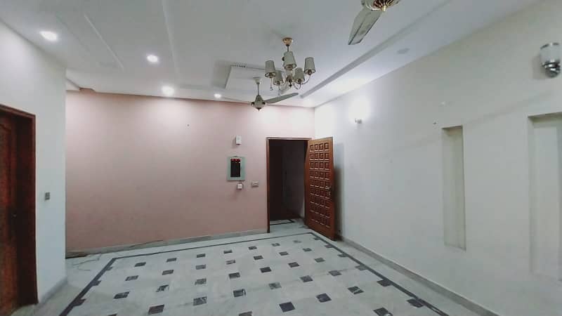 Beautiful Flat For Rent 3