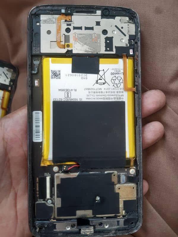 Har tarah ki battery (sony LG Motorola) 4