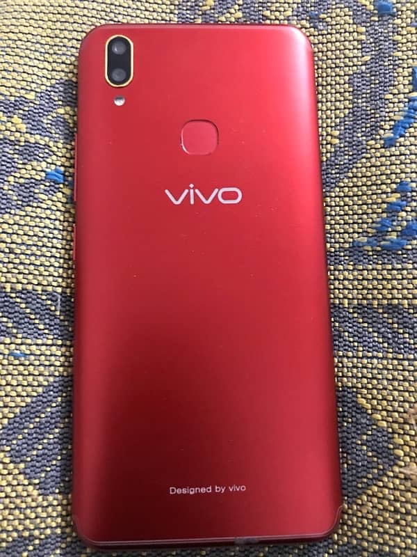 vivo Y85A phone in red colour 1