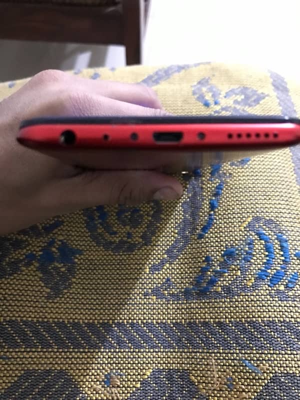 vivo Y85A phone in red colour 2