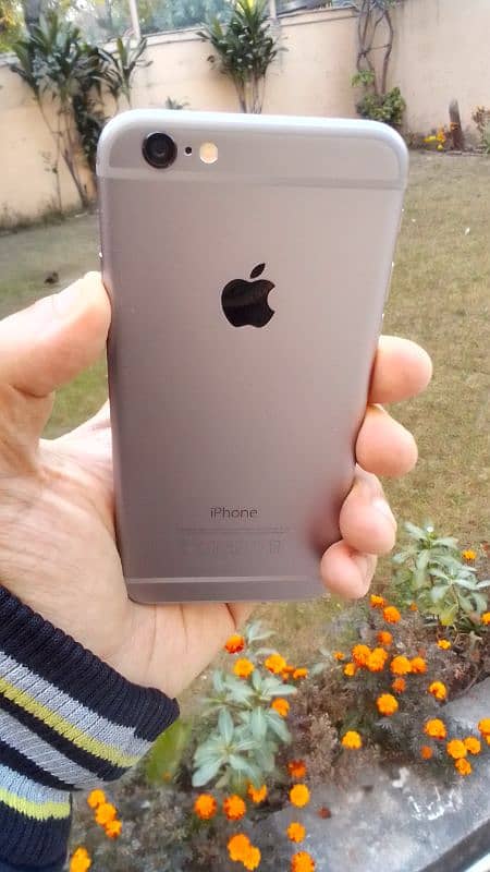 Iphone 6 64gb Mint Condition 3