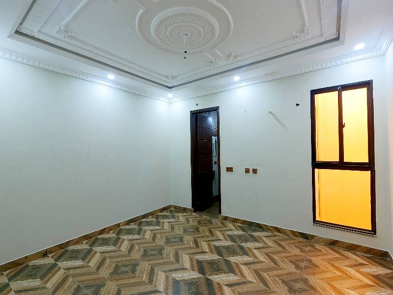 Your Search Ends Right Here With The Beautiful Corner House In Samanabad At Affordable Price Of Pkr Rs. 39000000 28