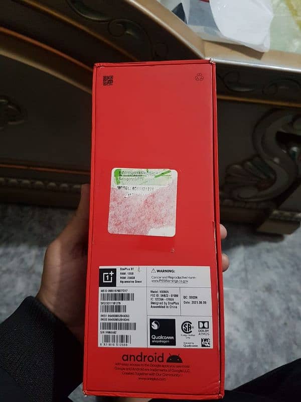 One Plus 8T in lush condition 12GB/256GB 1