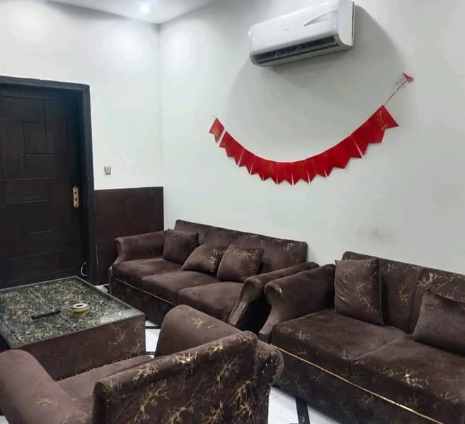 500 Square Feet Flat For rent Is Available In Bahria Town - Sector C 2