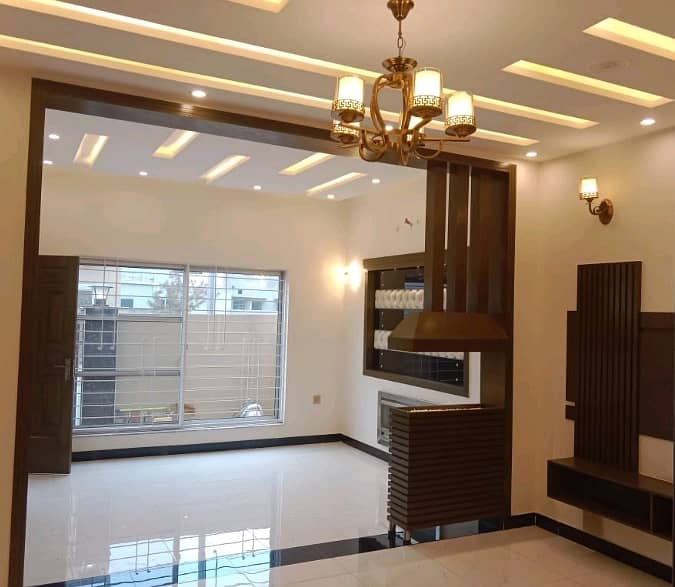 10 Marla House In Stunning Bahria Town - Sector C Is Available For rent 2