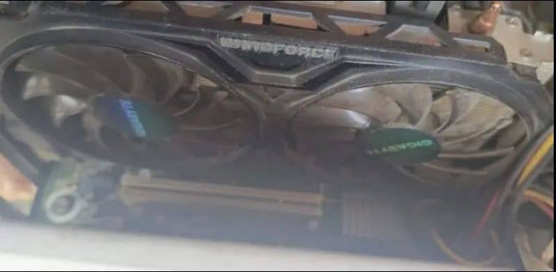 gigabyte GTX 750 TI 2 GB NO REPAIR OR NO OPEN PERFECT CONDITION 10/10 1