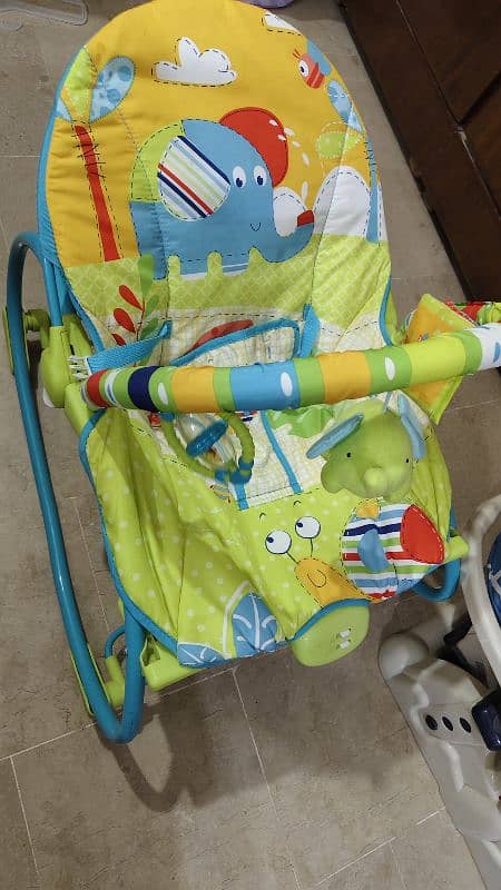 automatic baby bouncer 1