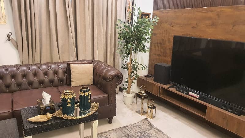 FULLY FURNISHED 2 BED ROOM APARTMENT (orignal pics attached) 12