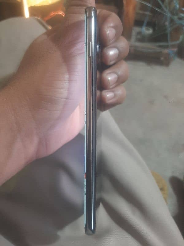 S10 Plus 2