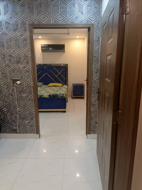 1 BEDROOM FURNISHED APARTMENT IS AVAILABLE FOR RENT IN BAHRIA TOWN LAHORE 1