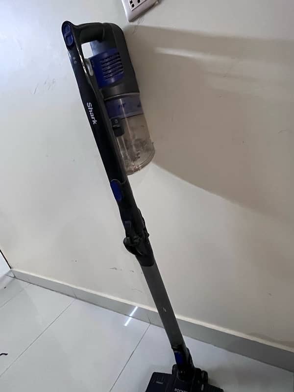 vaccum cleaner 2