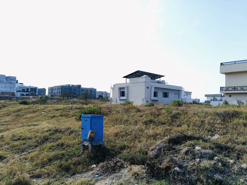 Kanal Plot At Minimum Price In This Block 10