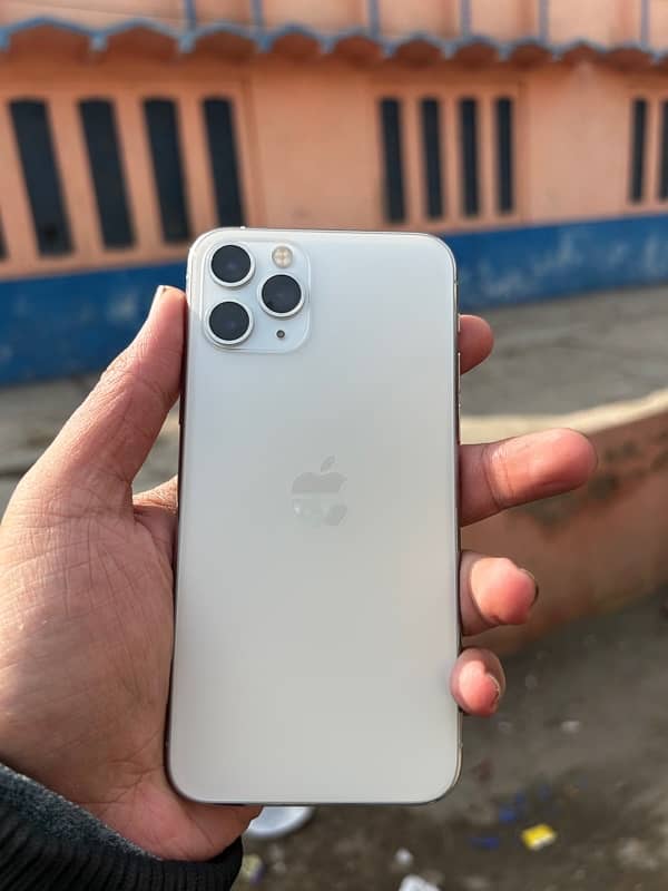 iPhone 11 pro pta approved 10/10 256 GB 0