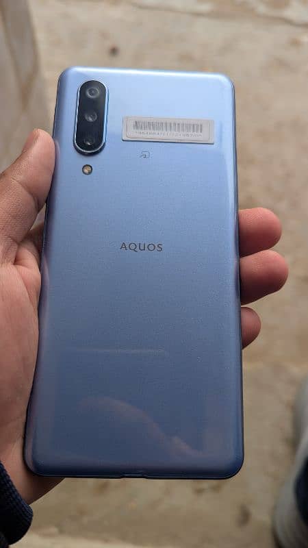 Aquos zero 5g basic 0