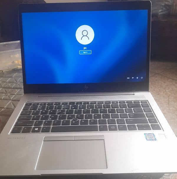 HP elitebook 840g5 0