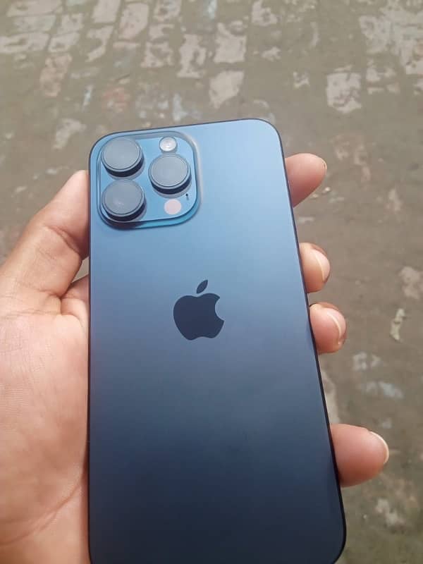 i phone 15 pro max jv 256gb urgent sale 4