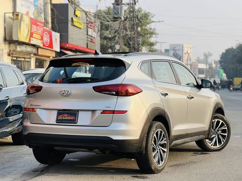 Hyundai Tucson 2023 12