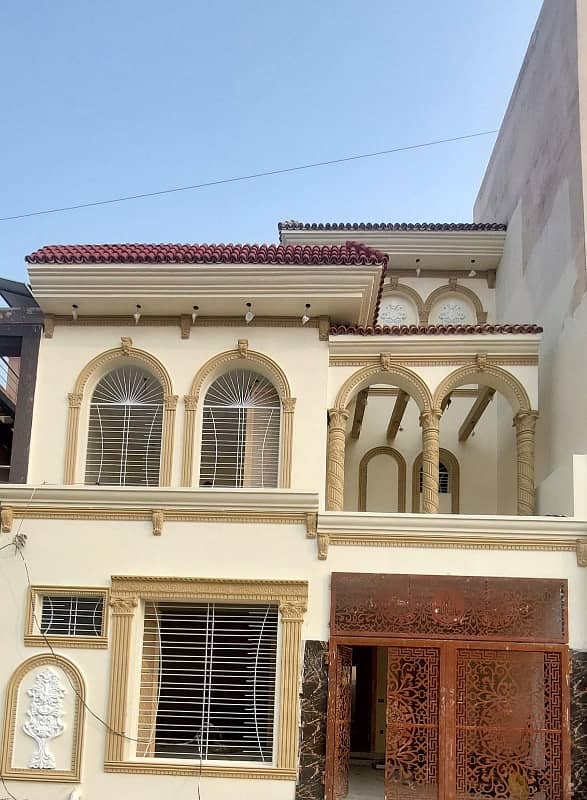 Highly-coveted On Excellent Location 3 Marla House Is Available In Rehan Garden Phase 2 For sale 3