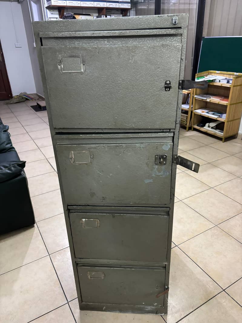 Steel Cabinet 4 Drawer For Sale 0