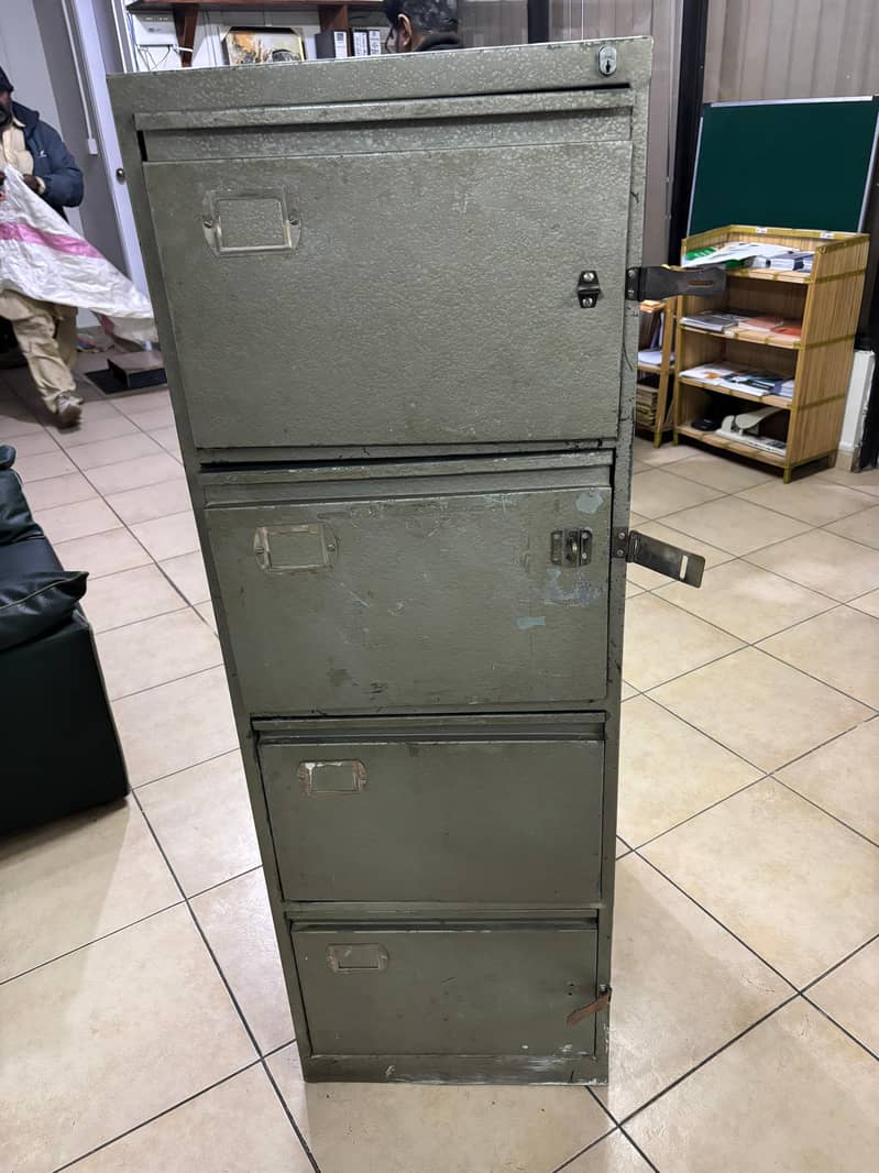 Steel Cabinet 4 Drawer For Sale 1