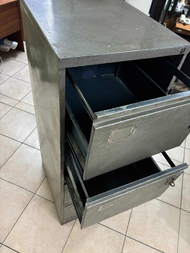 Steel Cabinet 4 Drawer For Sale 4