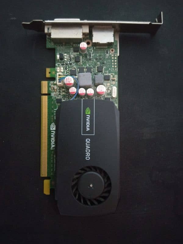 Nvidia Quadro 600 1 GB , 128bit 0