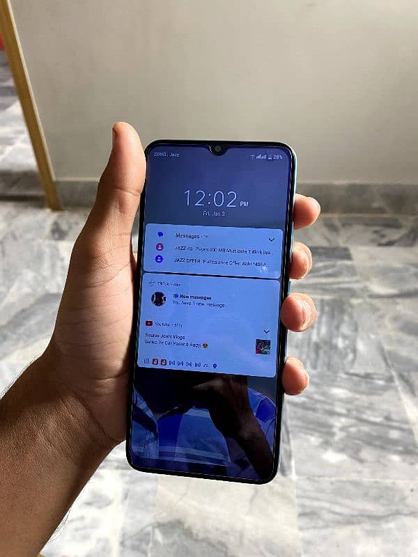 Realme C21-Y 6