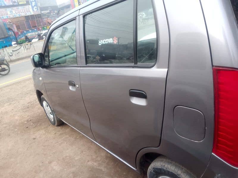 Suzuki Wagon R 2017 5