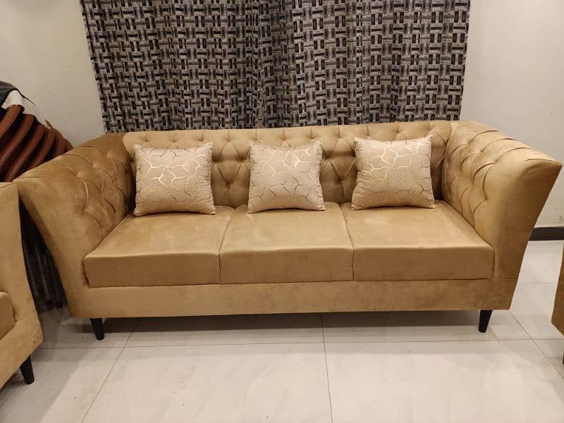 urgent sale sofa set like a brand new 0