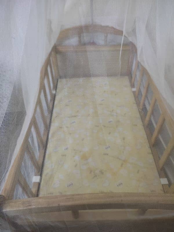 wooden baby cot 2