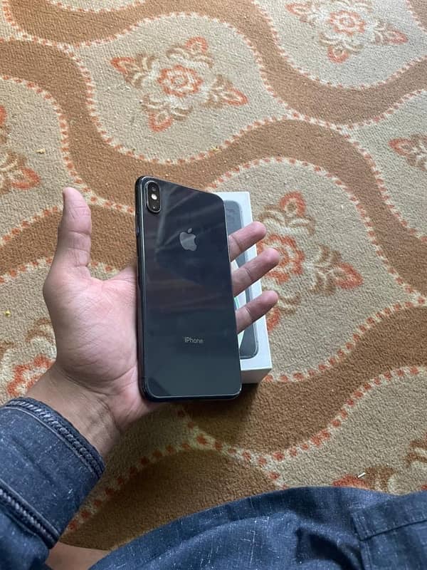 iphone xs max 64 gb pta approve 1