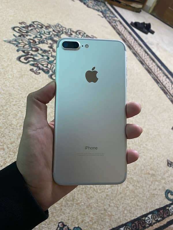 iPhone 7plus 128GB 3