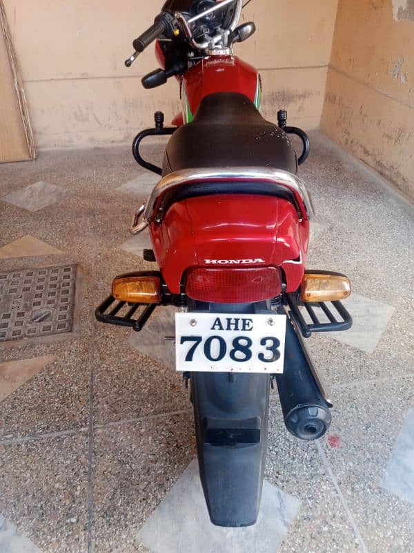 Honda pridor is in good condition 1