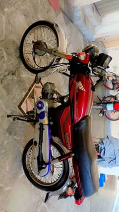 Honda CD 70 2012 model lush condition