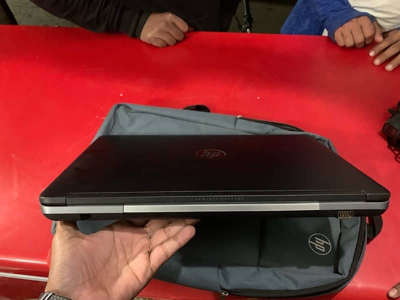 Hp Laptop core i5  8 gb Ram 7