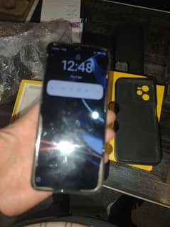 realme C 35